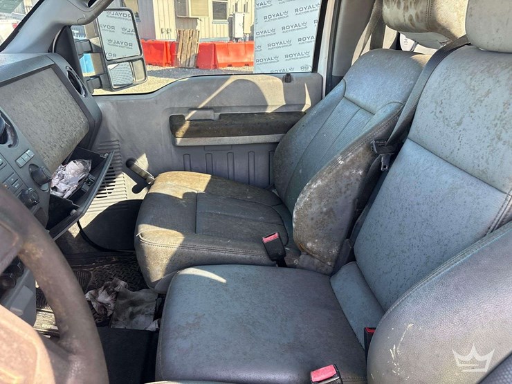 2015-ford-f450-image-28