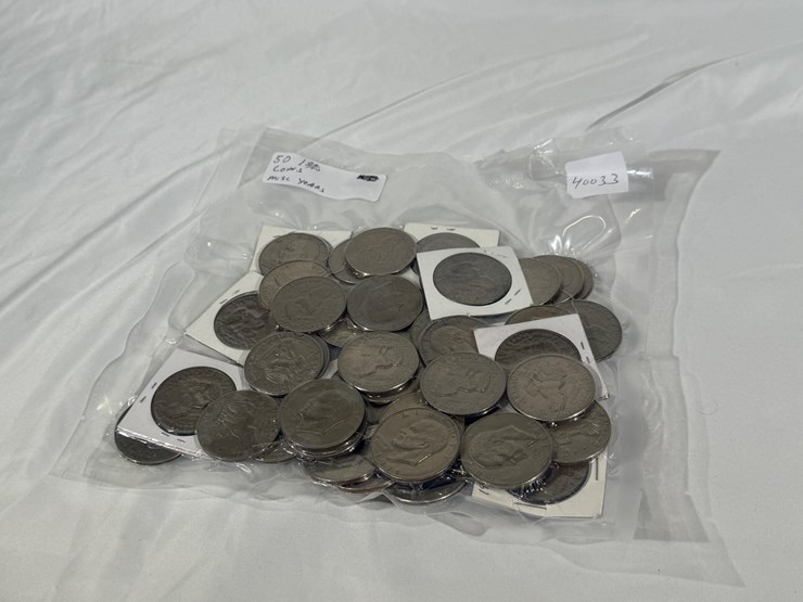 #40033-•-(50)-one-dollar-coins-image-1