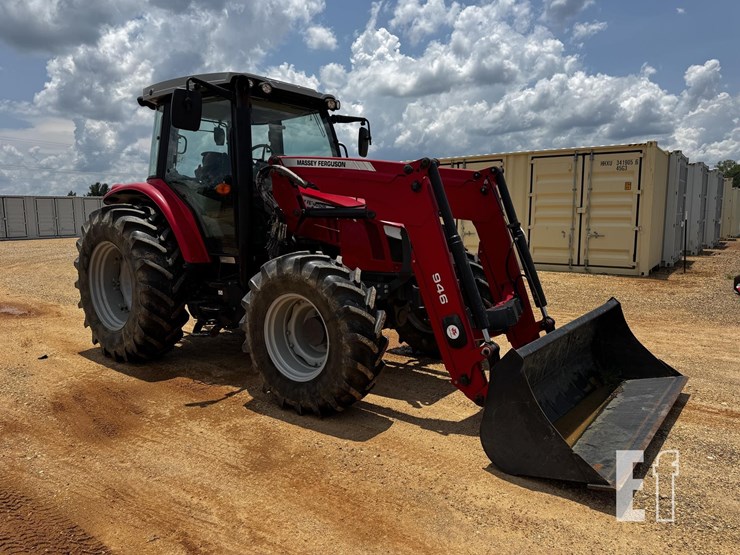 2015-massey-ferguson-5613-image-6