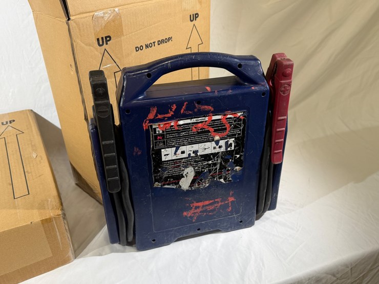#40025-•-(2)-jump-and-carry-jump-boxes-image-10