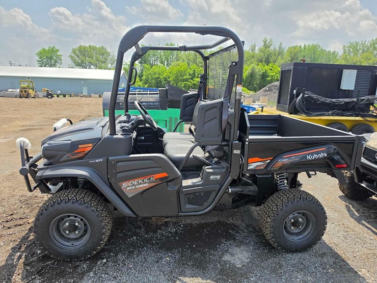 new-2023-unused-kubota-rtvxg850glas2-a-utility-vehicle-vn:askh1rgnvpg051750-4x4,-image-1
