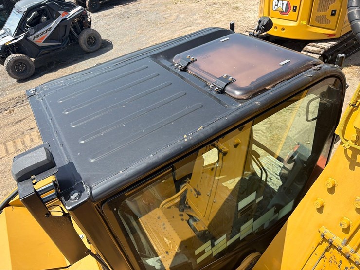 caterpillar-315-gc-image-25