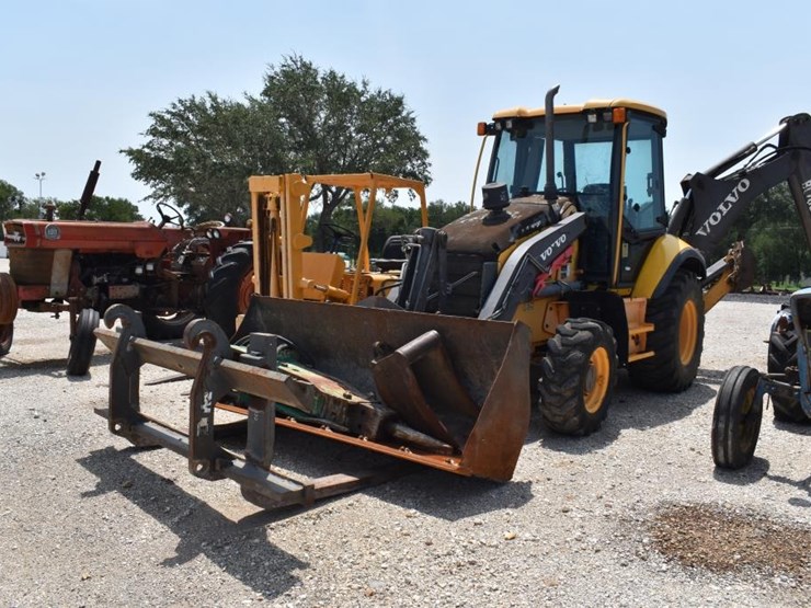 volvo-bl70b-image-1