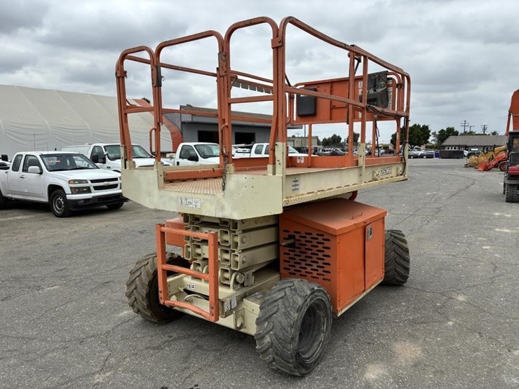 2002-jlg-260mrt-image-1