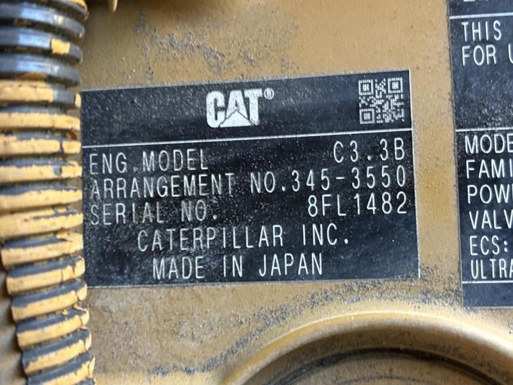 2015-caterpillar-262d-image-35