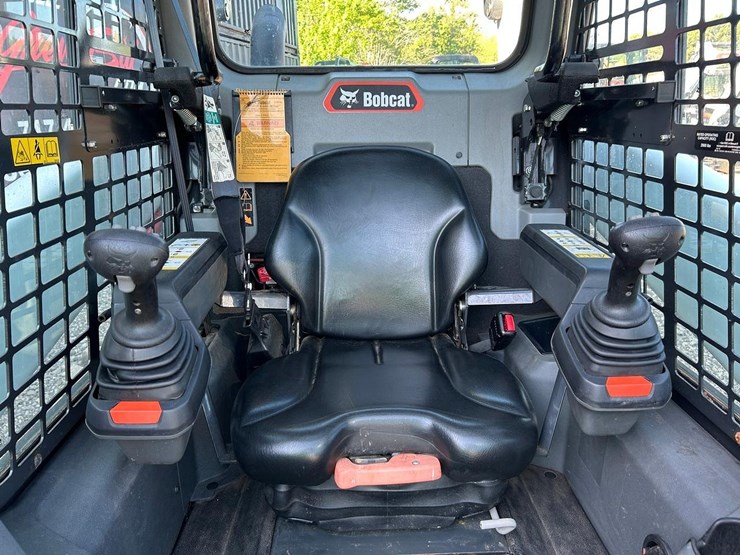 2020-bobcat-s76-image-17