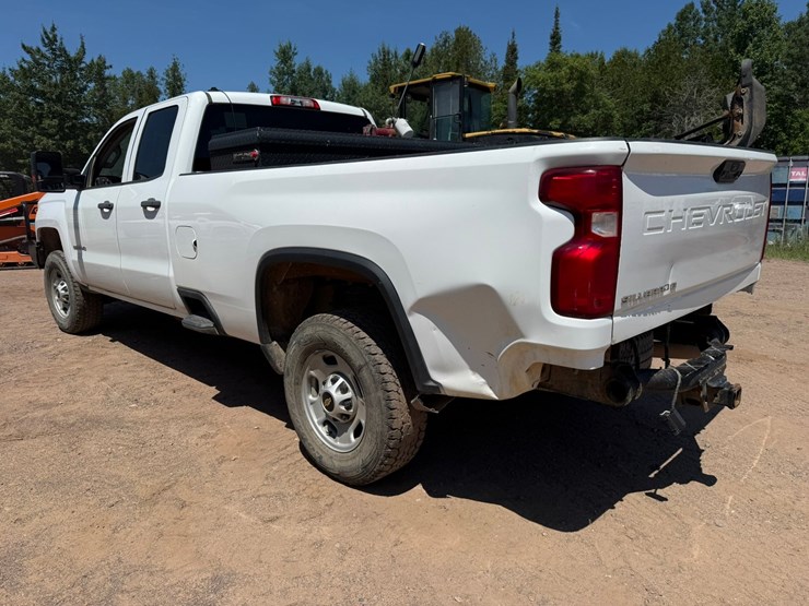 2019-chevrolet-2500hd-image-3
