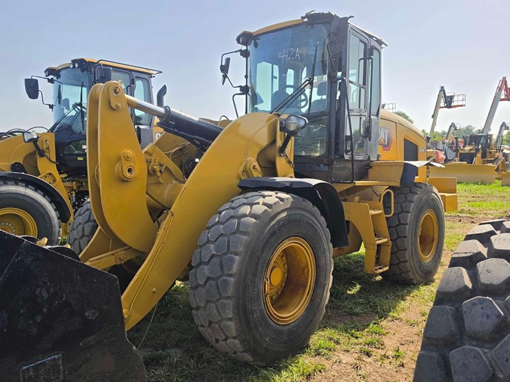 caterpillar-938m-image-2