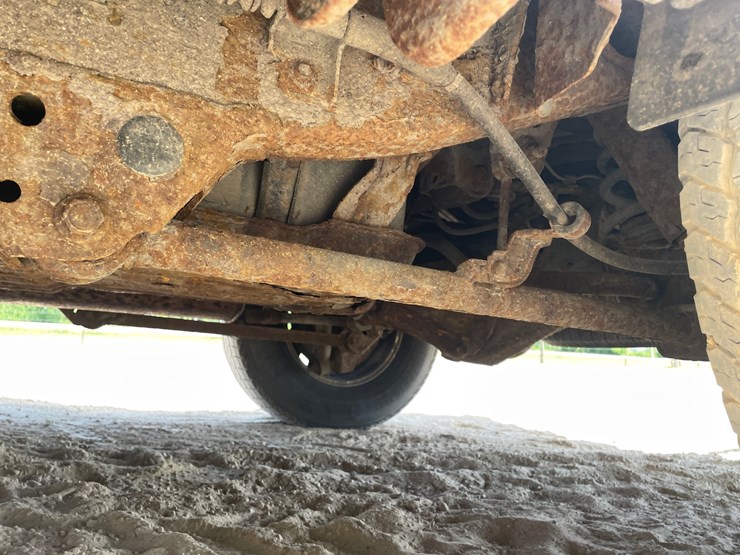 2003-toyota-sequoia-image-129