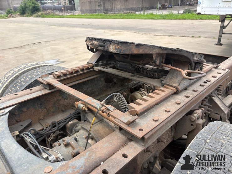 2007-mack-chn613-image-12