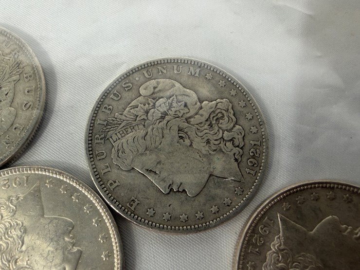 #40039-•-(5)-1921-one-dollar-morgan-coins-image-4