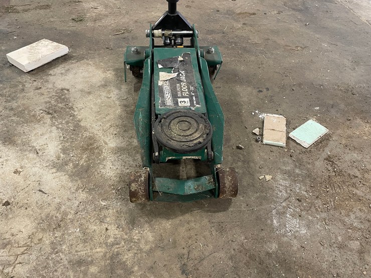 #8754-•-masterforce-3-ton-floor-jack-image-7