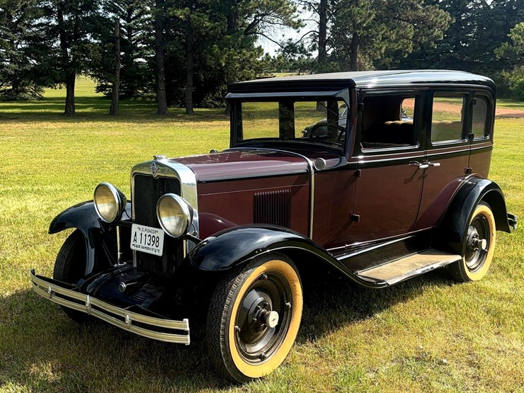1930-chevrolet-4-door-sedan-image-1
