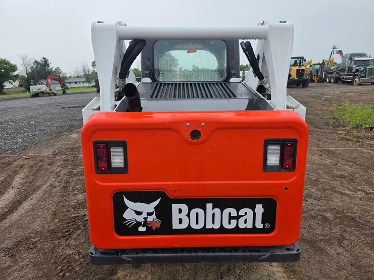 2024-bobcat-s590-image-8