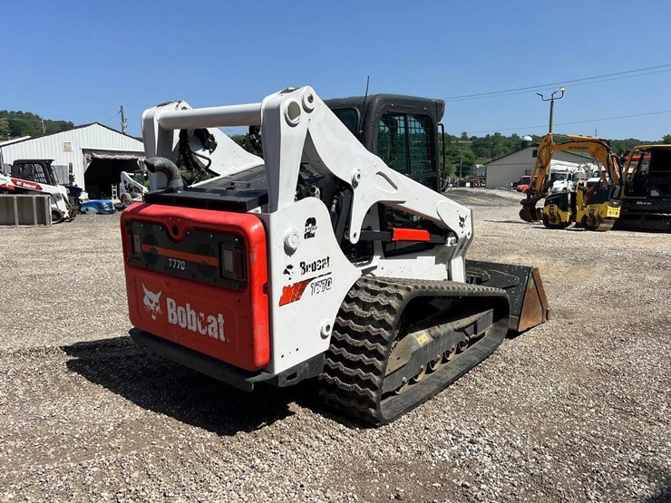2023-bobcat-t770-image-6