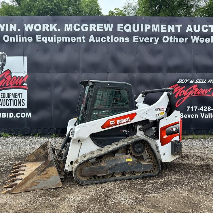 2021 BOBCAT T64