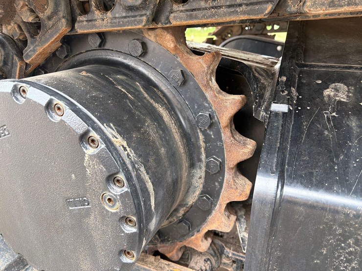 caterpillar-317-image-15
