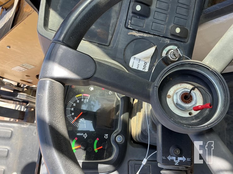 2016-caterpillar-tl642d-image-11