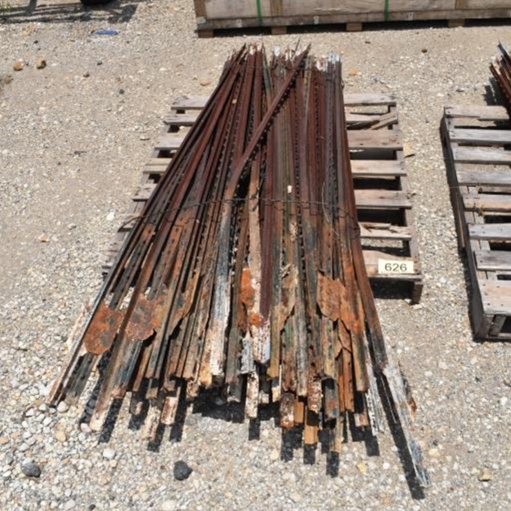 50 - T-POSTS