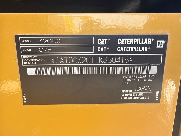 caterpillar-320-image-36