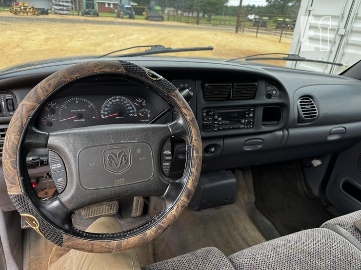 2001-dodge-ram-2500-image-11