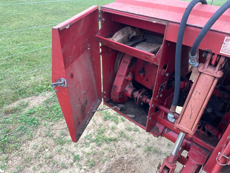 new-holland-489-image-37