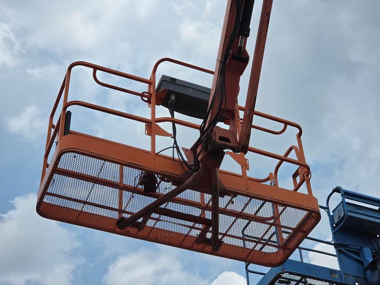 jlg-600aj-image-7