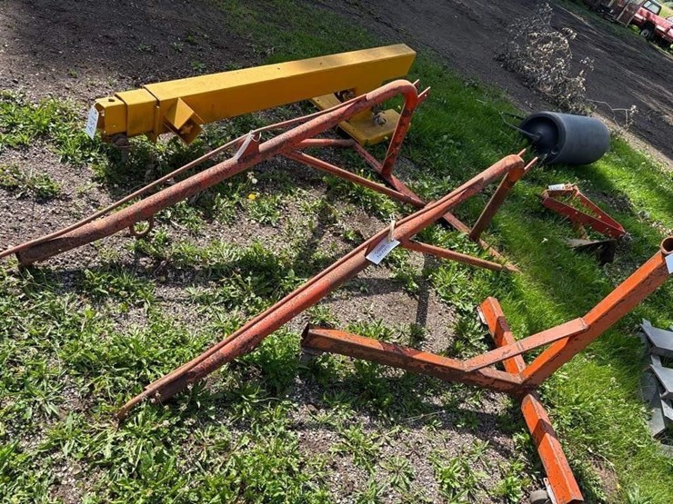 1-3pt-cherry-picker-hoist-image-1