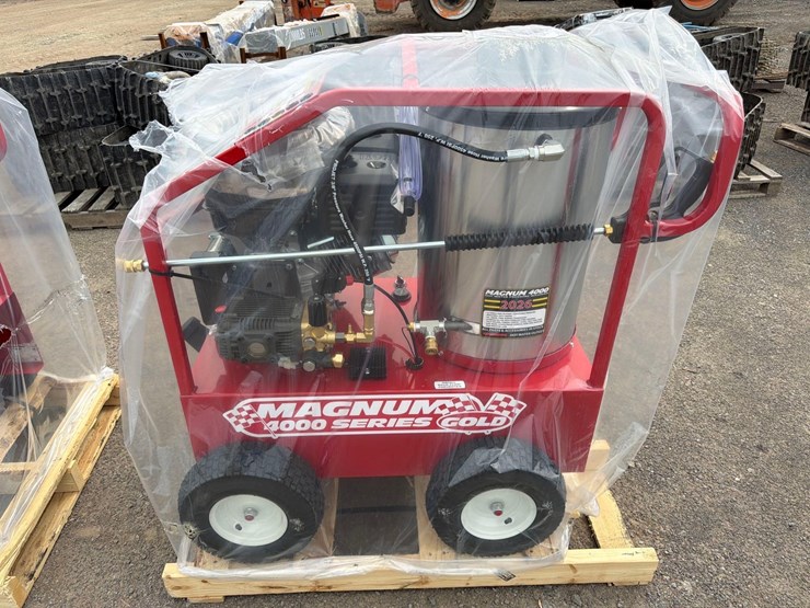 new-easy-kleen-magnum-gold-pressure-washer-image-1