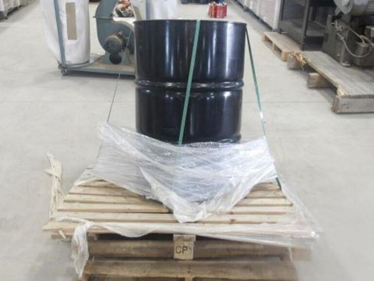 205l-barrel-of-clean-concrete-10-image-7