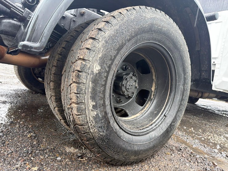 2022-dodge-3500-image-9
