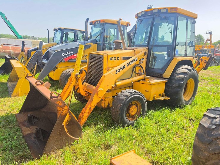 deere-410d-image-1