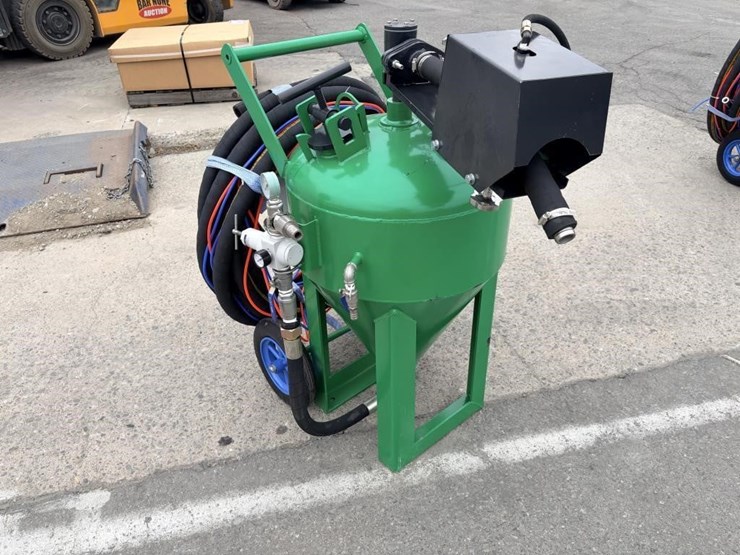 db600-dustless-blasting-image-2