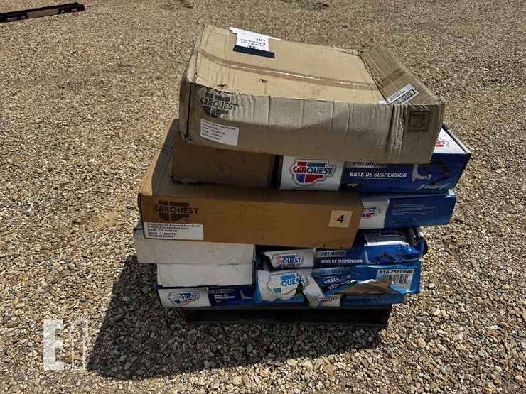 two-pallets-of-miscellaneous-control-arms-image-3