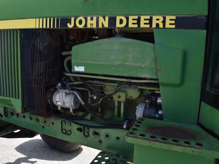 john-deere-4755-image-12