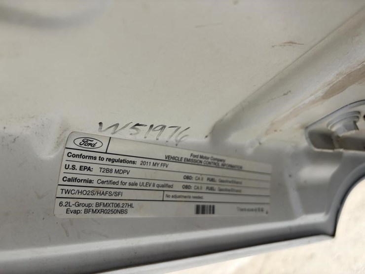 2011-ford-f250-image-9
