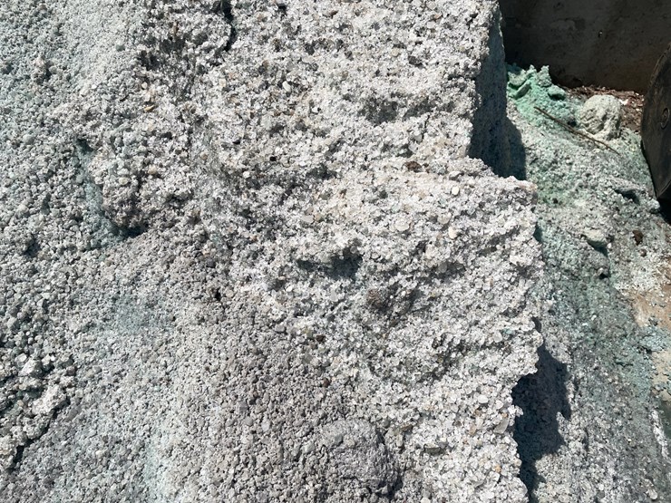 #4890-•-pile-of-treated-bulk-salt-image-4