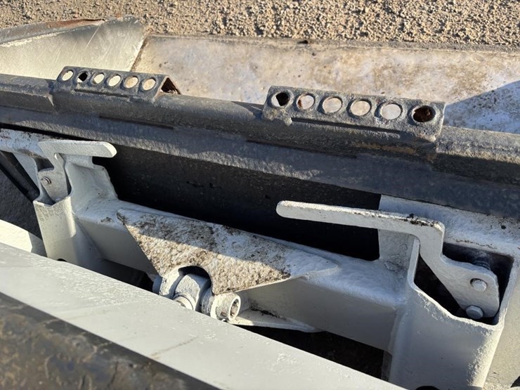 bobcat-743-image-13