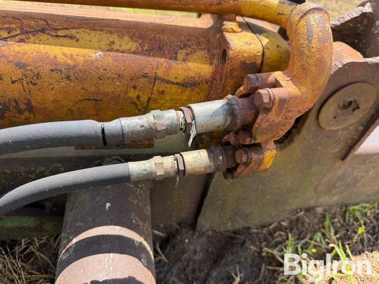 hydraulic-log-splitter-image-13