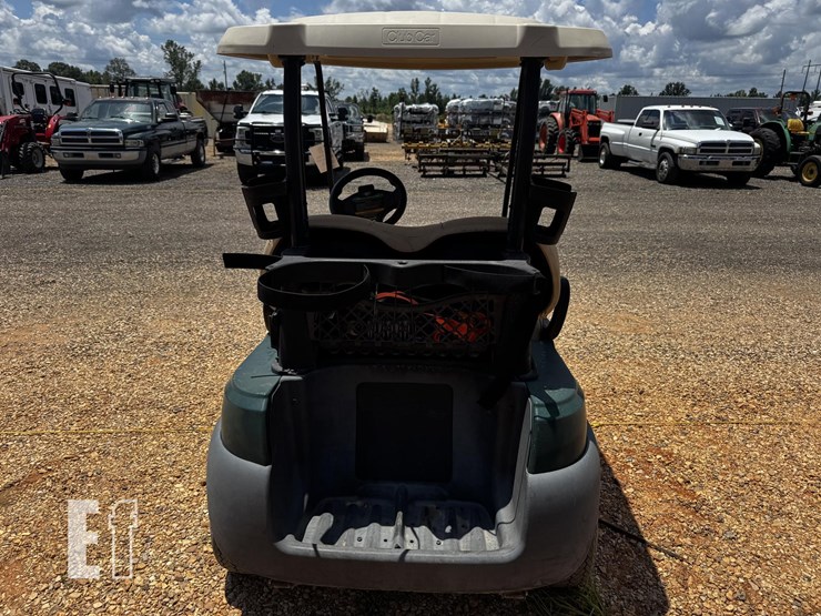 2019-club-car-2-seat-electric-golf-cart-image-2