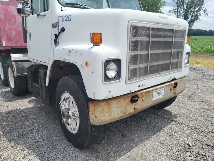 1979-international-s2200-image-42