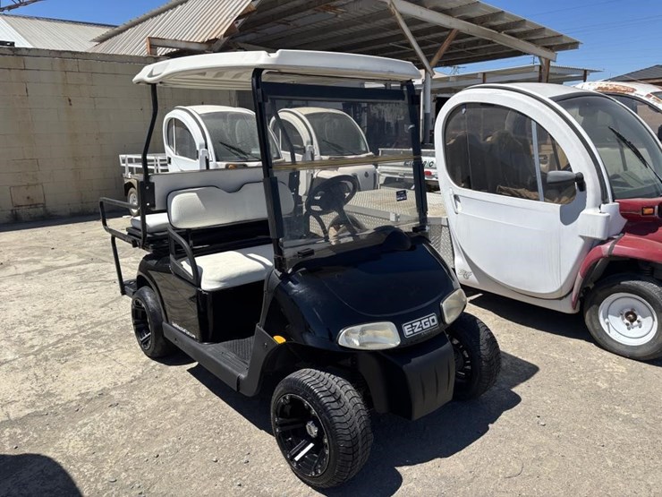 ez-go-utility-cart-image-2