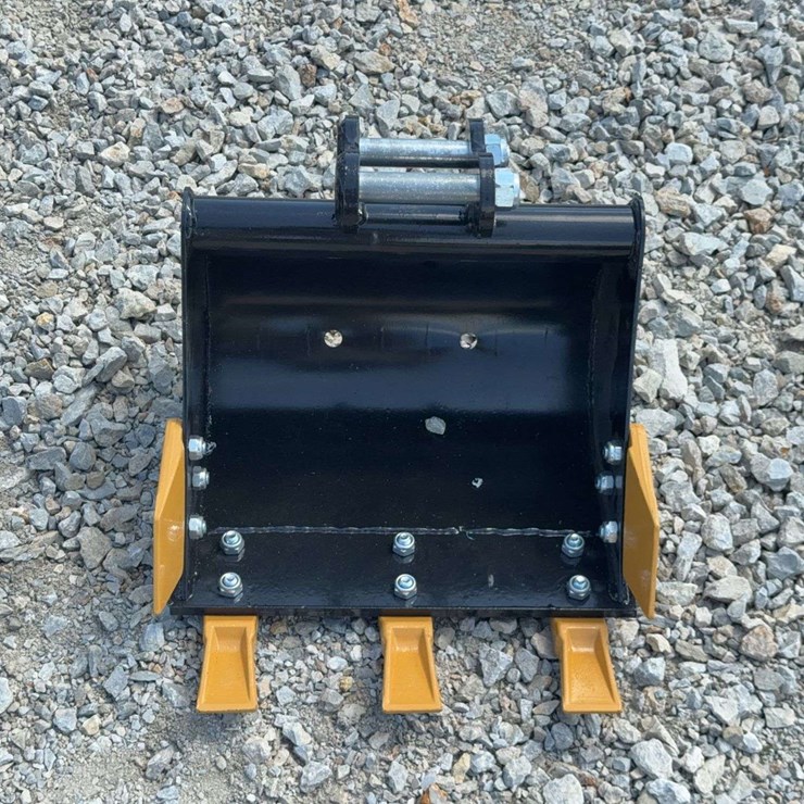 15” Mini Excavator Bucket