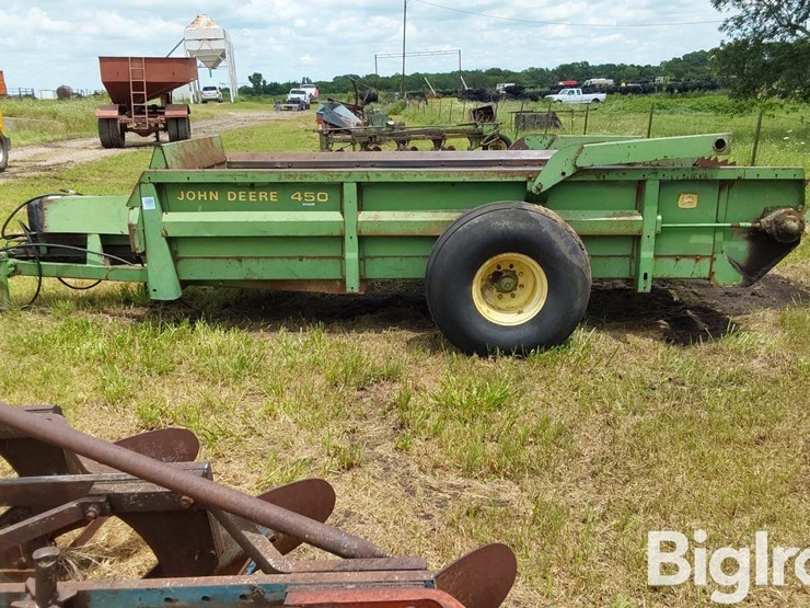 john-deere-450-image-9
