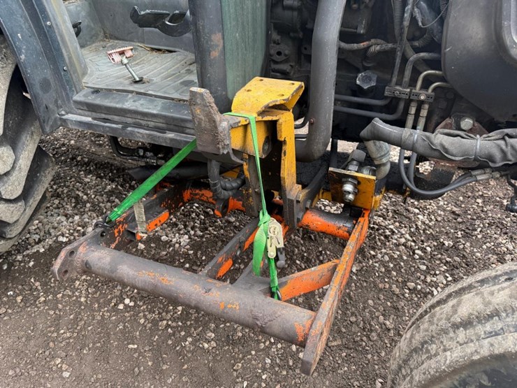 new-holland-t4030-image-11