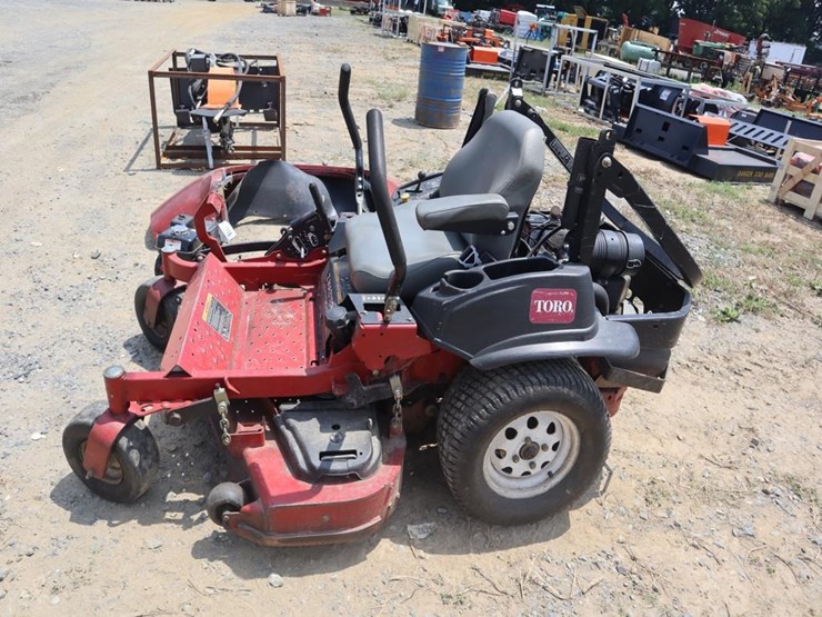 toro-z-master-commercial-zero-turn-mower-image-5