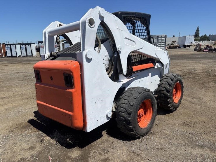 2002-bobcat-s250-image-3