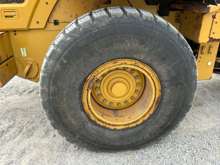 2016-caterpillar-938k-image-78