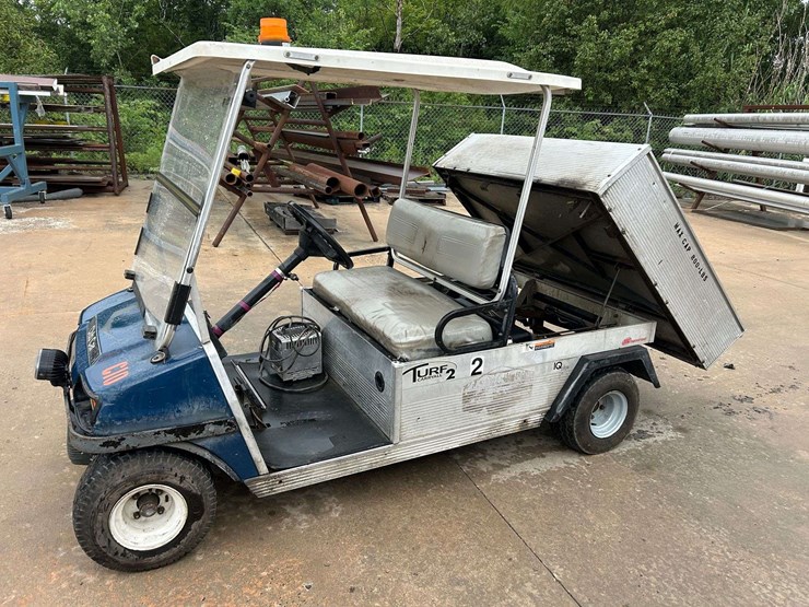2008-club-car-turf-2-image-3