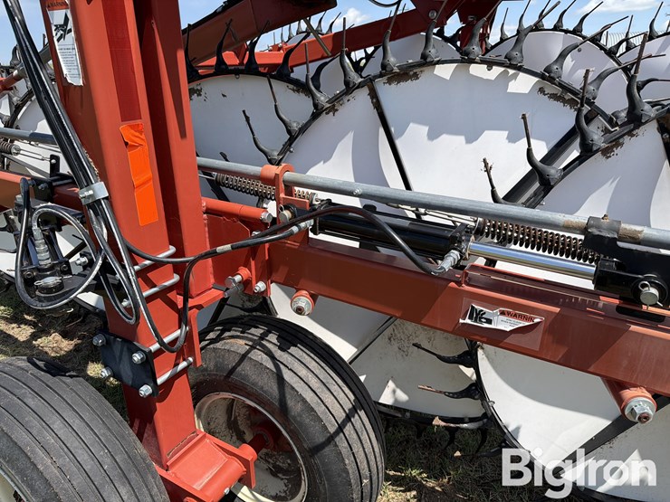 2020-h&s-hd8117-17-wheel-hay-rake-image-20